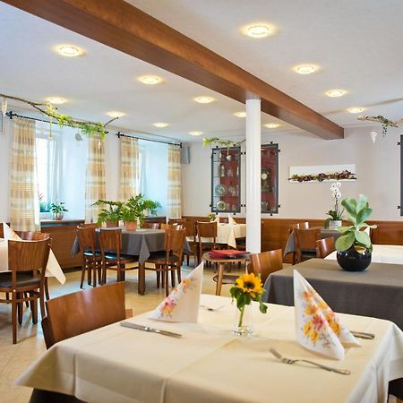 Gasthaus Loewen Tuttlingen Esterno foto