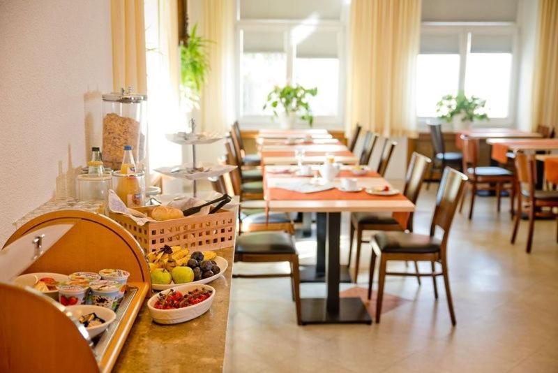 Gasthaus Loewen Tuttlingen Esterno foto